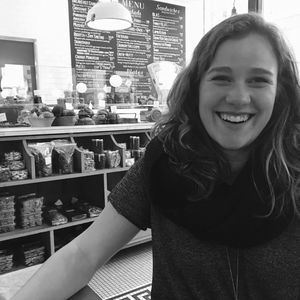 Meet your Posher, Olivia